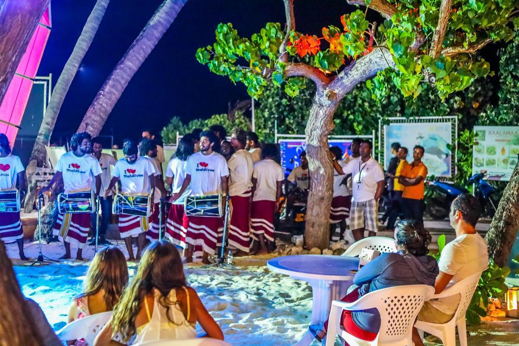 Salt Beach Hotel Maafushi Exterior photo