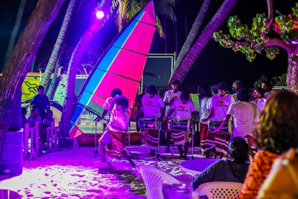 Salt Beach Hotel Maafushi Exterior photo