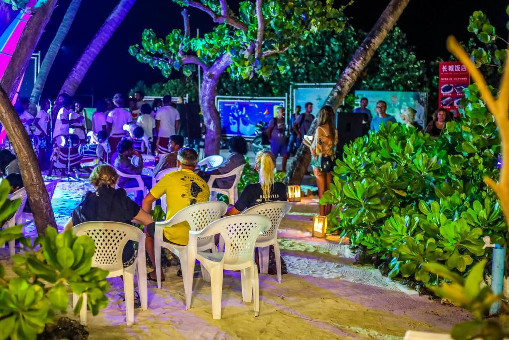 Salt Beach Hotel Maafushi Exterior photo